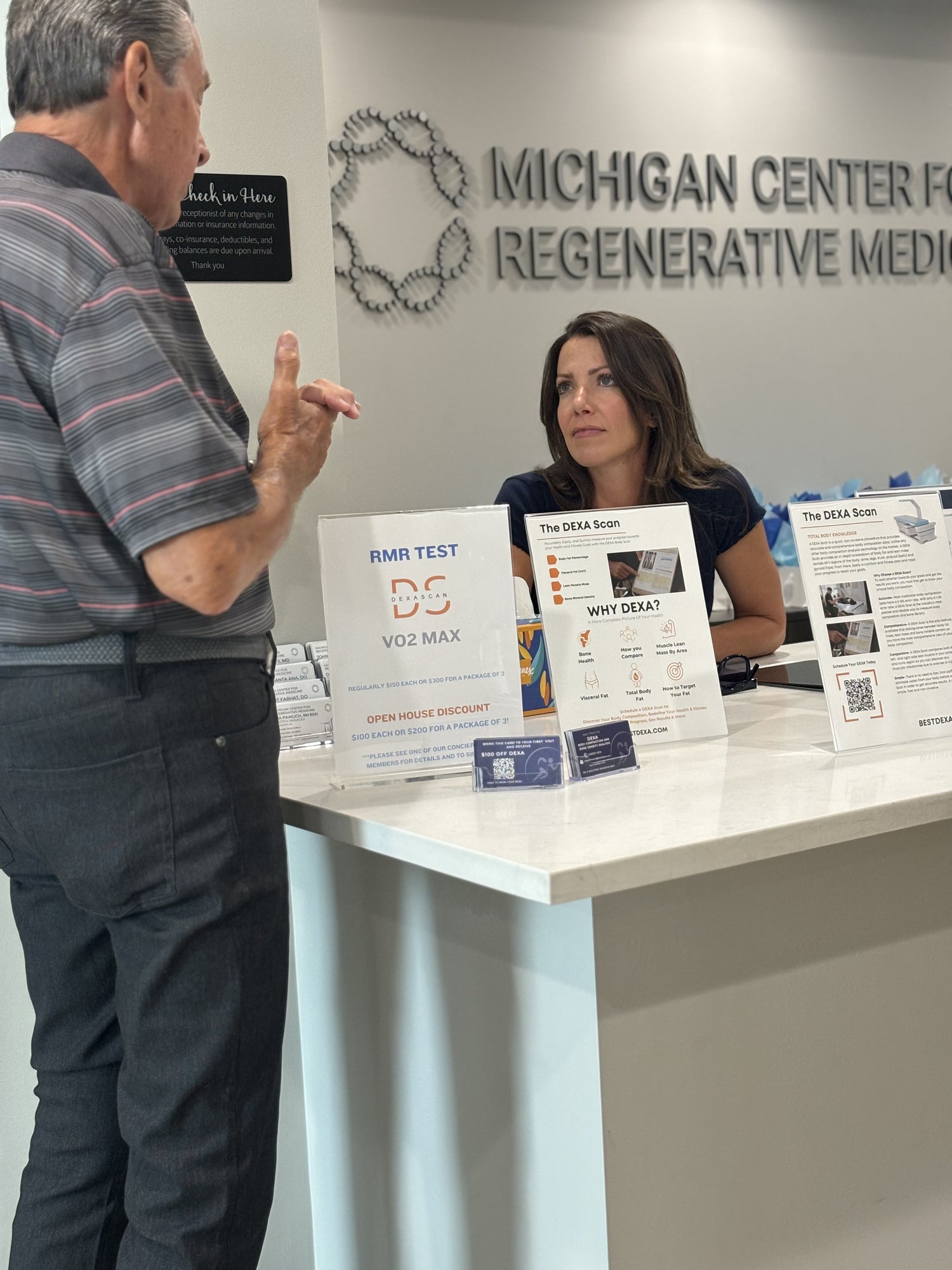 MI center of regenerative medicine front desk